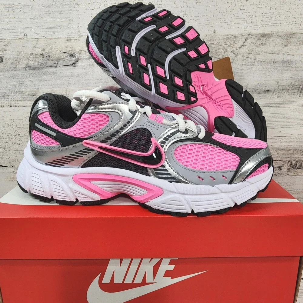 Nike V5 RNR Running Shoes Women Size 7 Pink Spell Black Silver HQ7901 601 NWB